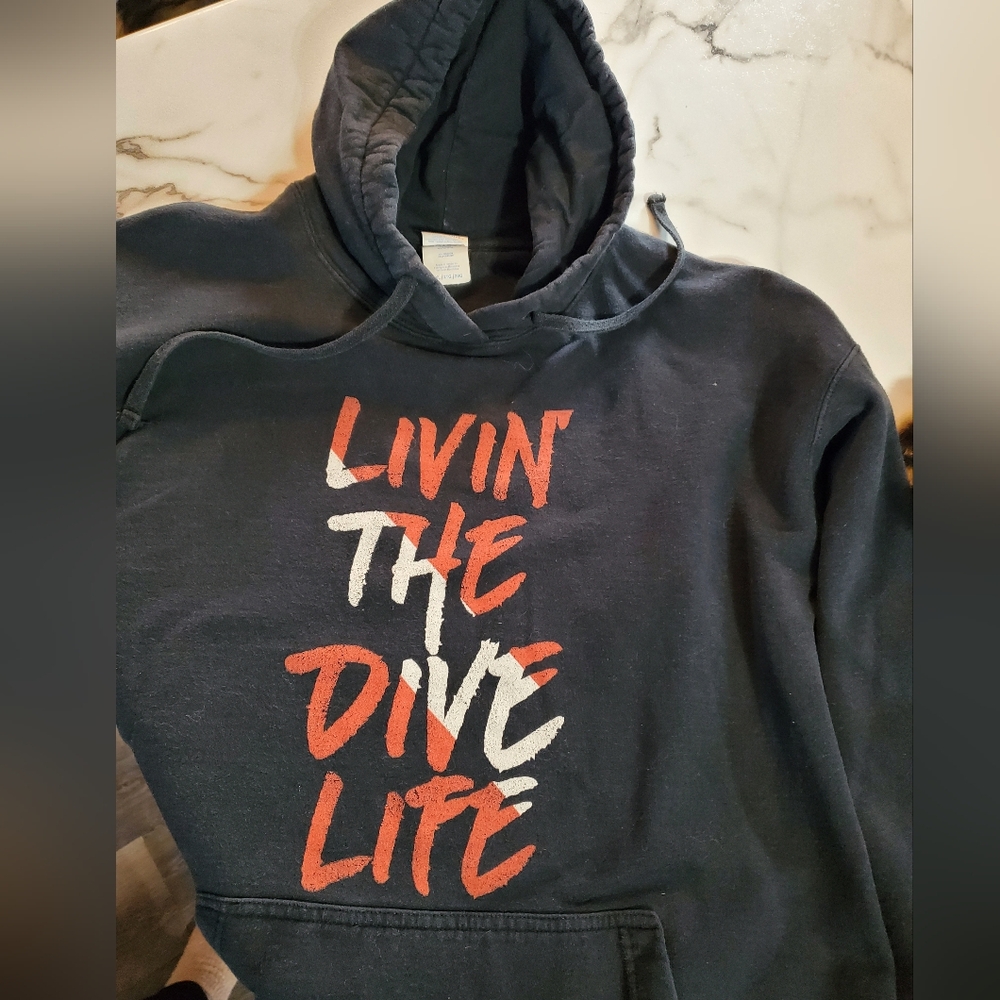 LIVIN' THE DIVE LIFE Black Hoodie size 2XL - Picture 5 of 10